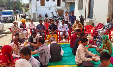 NEWS: विदेशी संस्कृति को छोड़ मातृ-पितृ दिवस के रूप में मनाया वेलेंटाइन डे, ये रहे उपस्थित, पढ़े खबर