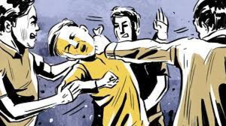 BIG BREAKING: नीमच के जवाहर नगर में लूट की बड़ी वारदात, बदमाशों ने आंखों में डाला मिर्च पाउडर, और उड़ाया रूपयों के भरा बैग, पूर्व पार्षद प्रतिनिधि के साथ घटी ये बड़ी घटना, केंट थाने में शिकायत, पढ़े खबर