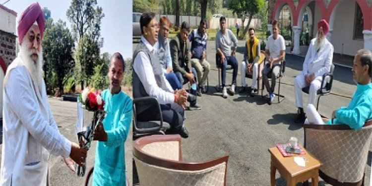 NEWS: चैंबर ऑफ कॉमर्स एंड इंडस्ट्री के प्रतिनिधिमंडल ने मंत्री ओमप्रकाश सखलेचा से की मुलाकात, व्यापार तथा उद्योग संबंधी विषयों पर की चर्चा, पढ़े खबर