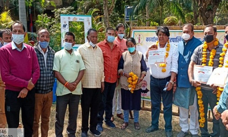 NEWS: स्वच्छ प्रतिष्ठान प्रतियोगिता के विजेता हुए सम्मानित, विधायक परिहार बोले- स्वच्छ नीमच के लिये सामुहिक प्रयास जरूरी, पढ़े खबर