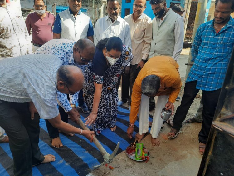 NEWS: नीमच सिटी में हुआ मुख्यमंत्री के कार्यक्रम का सीधा प्रसारण, 113 हितग्राहियों के खाते में अंतरित लाखों की राशि, गृह प्रवेश के साथ हुआ आवास का भूमि पूजन,पढ़े खबर