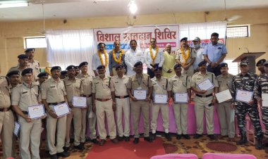 NEWS: पीड़ित मानवता की सेवा के लिए अभिनव पहल की शुरुआत, तरूण बाहेती मित्र मंडल के रक्तदान शिविर में 205 लोगों ने किया रक्तदान