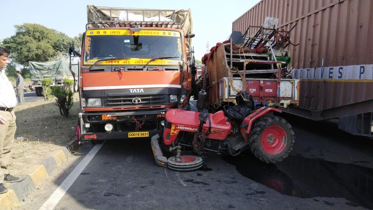 BIG NEWS : ट्रक ट्रेक्टर में भिड़ंत,एक की मौत,तो आयशर का ड्राइवर फरार,पुलिस जुटी जाँच में ,पढ़े खबर