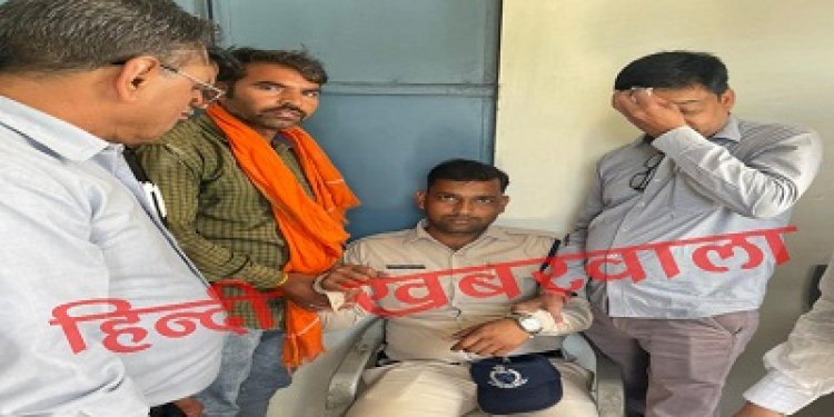 BIG BREAKING: नीमच में रिश्वत का बड़ा खेल, पति को सुविधा देने के नाम पर पत्नी से ही रुपयों की मांग, शिकायत के बाद लोकायुक्त की कार्यवाही, जिला जेल का चीफ आरक्षक रंगे हाथों गिरफ्तार, पढ़े खबर