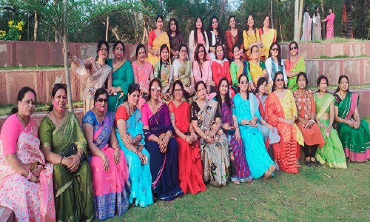 WOW ! किलेश्वर के बगीचे में प्री-होली की धूम, महिलाओं ने एक-दूसरे को लगाएं रंग-गुलाल, गीत-संगीतों के साथ कार्यक्रम संपन्न, रचना राइर्जिंग वीमेन क्लब ने कुछ ऐसे किया सेलिब्रेशन, पढ़े ये खबर