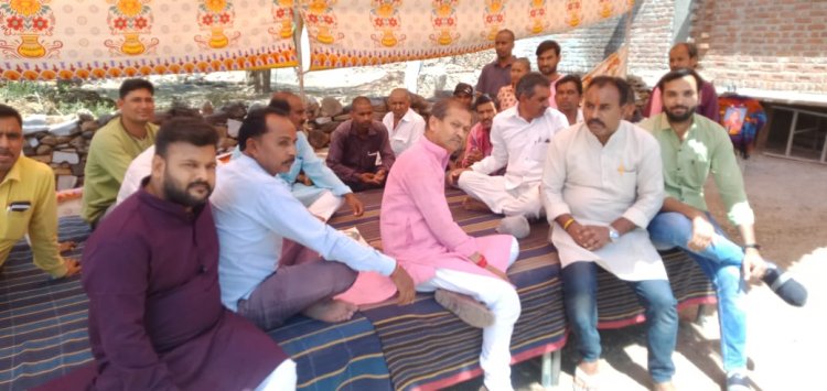 NEWS: मंत्री ओमप्रकाश सकलेचा पहुंचे रतनगढ़, तीन शोकाकुल परिवारों के यहां पहुंच दी सात्वना, पढ़े खबर