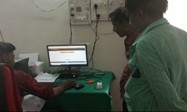 NEWS: रामपुरा के शासकीय अस्पताल में बनाए जा रहें आयुष्मान कार्ड, आमजन को मिलेगा के बड़ा लाभ, पढ़े रुपेश सारू की खबर