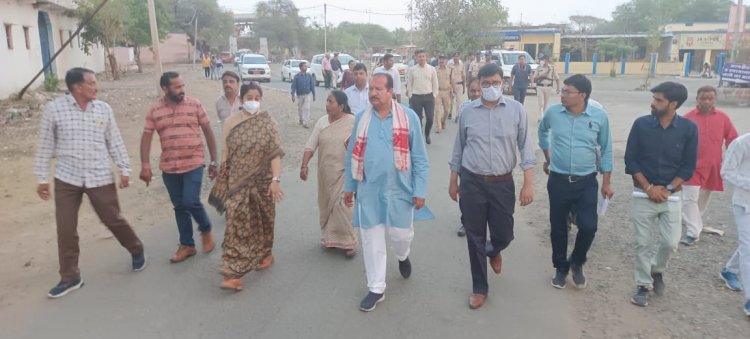 NEWS: विधायक दिलीप सिंह परिहार और कलेक्टर मयंक अग्रवाल पहुंचे भादवा माता के दरबार में, नवरात्रि मेले की तैयारियों का लिया जायजा, दिए आवश्यक दिशा निर्देश, पढ़े खबर