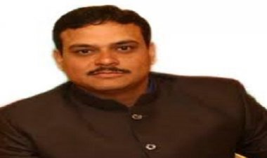 NEWS: शहर की सबसे बड़ी समस्या बंगला बगीचा, उलझाने के आरोप, एडवोकेट अमित शर्मा बोले- जनता की आवाज उठाने में नाकाम रहें हमारे क्षेत्रीय विधायक, पढ़े खबर