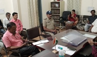 NEWS: मनासा अनुभाग की ब्लॉक स्तरीय बैठक संपन्न, बाल विवाह रोकथाम पर हुई चर्चा, अपील के साथ दिए ये निर्देश, पढ़े खबर