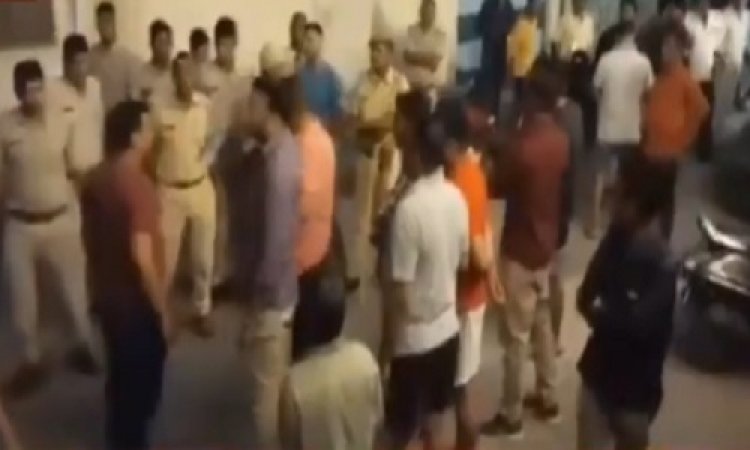 OMG ! पुलिस व नारकोटिक्स विभाग के अधिकारी में विवाद, प्रतापगढ़ SP ने लिया एक्शन, SI के खिलाफ दिए जांच के आदेश, क्या है मामला !... पढ़े इस खबर में