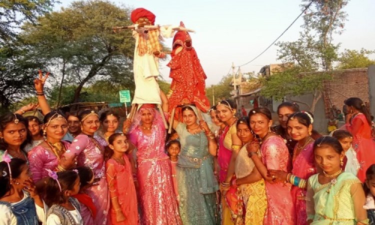 NEWS: ग्राम रायसिंहपूरा में बंजारा समाज ने धूमधाम से मनाया तीज गणगौर का त्यौहार, पढ़े ये खबर