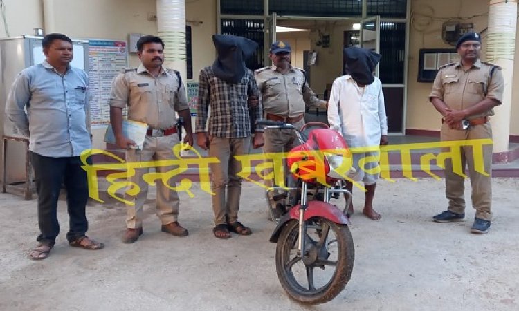 BIG NEWS: लाखों के ब्लैक गोल्ड की तस्करी, गरोठ-झालावाड़ रोड़ पर मिली POLICE, बाइक सहित धराएं कृपालसिंह और मोहनसिंह, अब शिवसिंह की तलाश, पढ़े खबर
