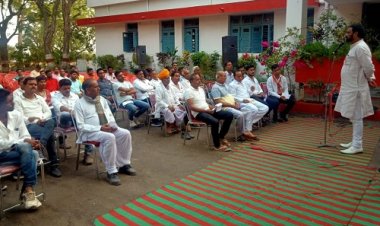 NEWS: रामपुरा में त्रिदेव प्रशिक्षण पाठशाला का आयोजन संपन्न, विधायक माधव मारु बोले- BJP संगठन प्रत्येक कार्यकर्ताओं की करती है चिंता, पढ़े रुपेश सारू की खबर