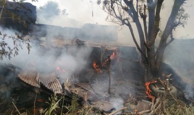 BIG BREAKING: आंतरीमाता गांव में हादसा, मकान में भीषण आगजनी, सूखला-सामान जलकर खाक, तीन भैंसे भी आई चपेट में, कुकड़ेश्वर की दमकल मौके पर, तो मनासा की फायर फाइटर कहां, क्या और कहीं भी !... पढ़े खबर