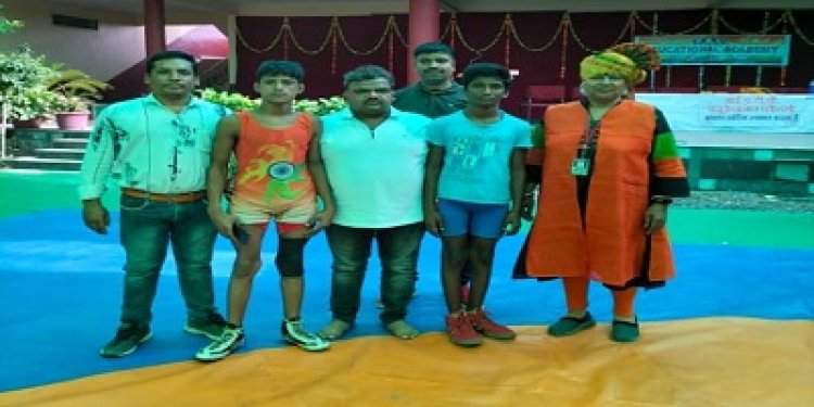 NEWS: राष्ट्रीय कुश्ती प्रतियोगिता में नीमच के पहलवानों ने मारी बाजी, आजाद ने गोल्ड, नवीन ने सिल्वर तो पियूष पहलवान ने किया ब्रॉन्ज मेडल प्राप्त, पढ़े खबर