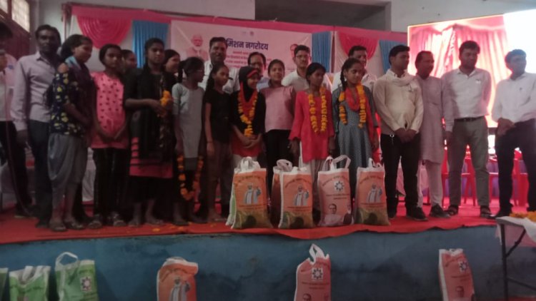 NEWS: मिशन नगरोदय योजना, हितग्राहियों को वितरित हुई पीएम आवास की प्रथम क़िश्त, हितग्राहियों को दिखाया लाइव प्रसारण, पढ़े आजाद नीलगर की ये खबर