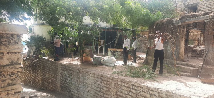 NEWS: नीमच सिटी पुरानी कचहरी में स्थापित किए सीसीटीवी कैमरे, तो स्वेच्छा से हटाया नवीन विस्तार, नगर पालिका ने की साफ-सफाई एवं लाइटिंग की व्यवस्था, पढ़े खबर