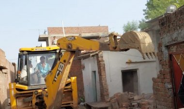 BIG NEWS: अवैध गौवंश तस्करी मामला, इन आदतन अपराधियों पर बड़ी कार्यवाही, पिपलियामंडी पुलिस पहुंची यहां, अवैध अतिक्रमण को किया जमीदोज, पढ़े नरेंद्र राठौर की खबर