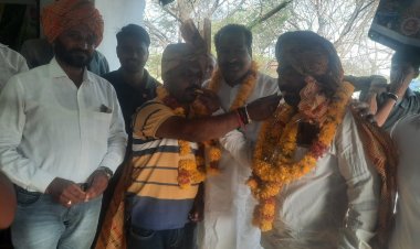 NEWS: केलूखेड़ा में बीजेपी की गंगाबाई चुनी गई निर्विरोध सरपंच, विधायक दिलीपसिंह परिहार ने गांव वासियों का जताया आभार, तो नामांकन पत्र वापस लेने पर इस प्रत्याशी का भी किया स्वागत, पढ़े खबर