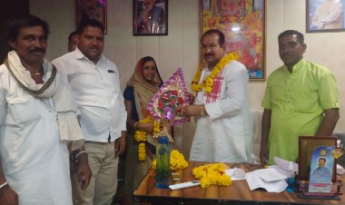 BIG  NEWS: ग्राम पंचायत सिरखेड़ा की श्यामा बाई मेघवाल चुनी गई निर्विरोध सरपंच, विधायक दिलीप सिंह परिहार ने दी बधाई, पढ़े ये खबर