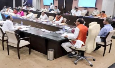 BIG BREAKING : MP में चुनावी घमासान, BJP में परिवारवाद का फॉर्मूला लागू...! क्या टिकट देने वालों ने ही तोड़े नियम, कांग्रेस ने भी कसा तंज, पढ़े ये खबर