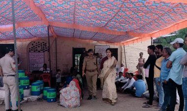 ELECTION NEWS : त्रिस्तरीय पंचायत चुनाव का आज पहला चरण,मतदाताओं में खासा उत्साह,अब तक वोटिंग इतनी,अधिकारी कर्मचारी मैदान में,संवेदनशील केन्द्रो पर नजर,पढ़े ये खास खबर