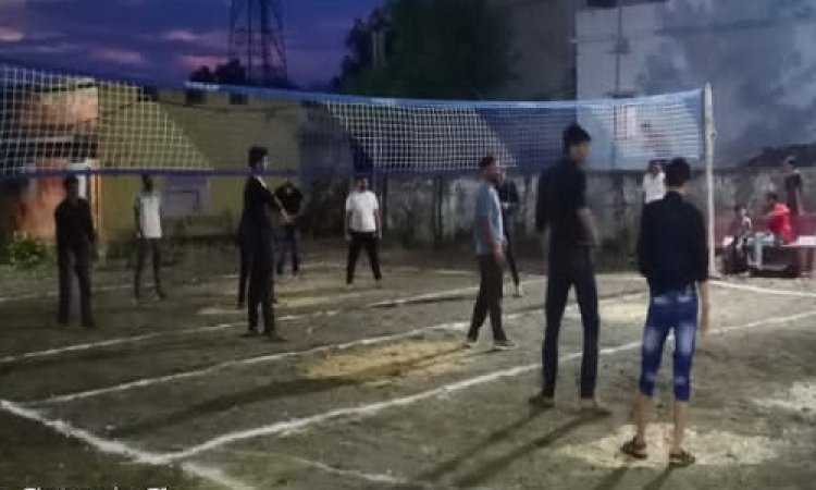 NEWS: हस्तारक्षर अभियान एवं खेल का आयोजन, युवा मतदाताओं को किया जागरूक, इन टीमों ने मारी बाजी, पढ़े खबर