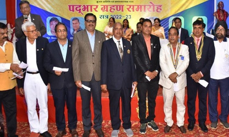 NEWS: रोटरी इनरव्हील क्लब का पदभार ग्रहण समारोह संपन्न, अध्यक्ष और सचिव सहित इन्होंने ली शपथ, पढ़े खबर