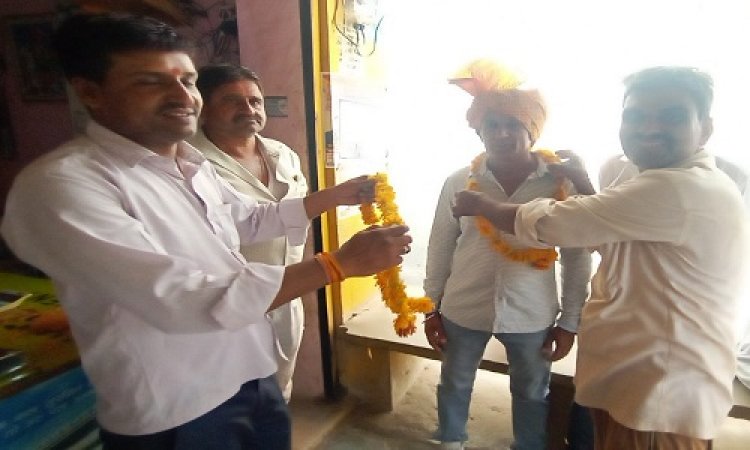 ELECTION BREAKING : जनपद पंचायत वार्ड- 19 से मोहन सिंह जाट की दावेदारी, समर्थन में आज निकली भव्य वाहन रैली, पढ़े राजेश प्रपन्ना की खबर