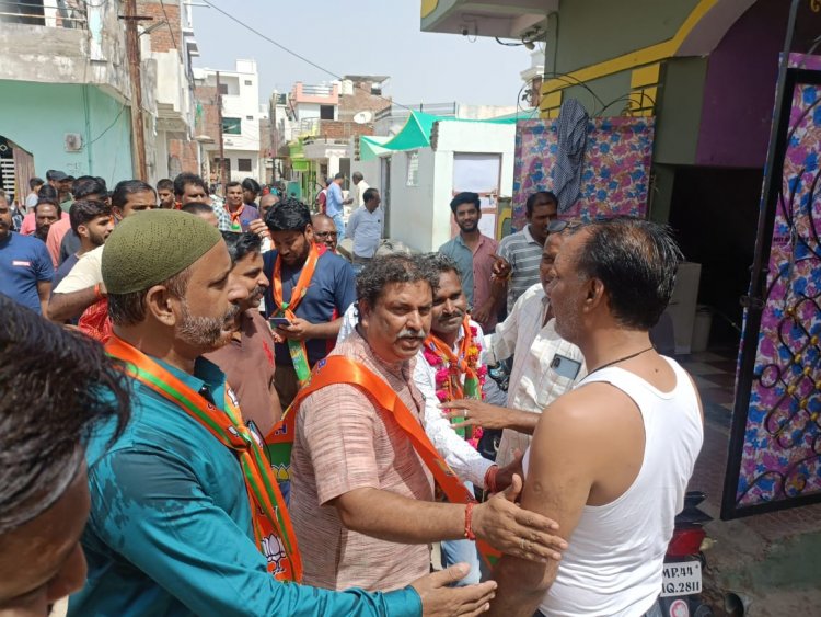 ELECTION NEWS: नगर पालिका चुनाव, वार्ड नम्बर 13 का रण, मैदान में विमल कांठेड़, जनसंपर्क में दिखाया दम, मुस्लिम बाहुल्य क्षेत्रों में सेंधमारी, विपक्षी पर भारी, पढ़े ये खास खबर