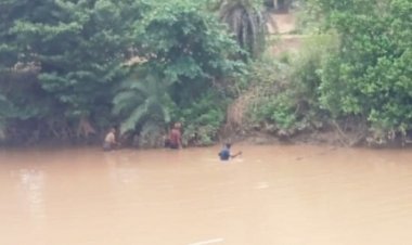 BIG BREAKING: घंटों तक चला रेस्क्यू... अब लापता मोहनलाल की तलाश पूरी, गांव से इतनी दूर तैरता मिला शव, जांच शुरू, मामला- रतनगढ़ थाना क्षेत्र का, पढ़े खबर