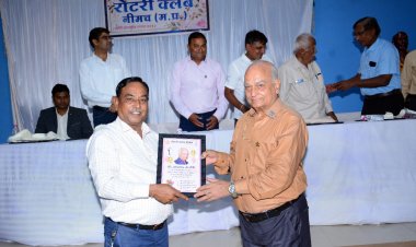NEWS: रोटरी क्लब ने किया नवीन सत्र का आगाज, गौसेवा के साथ ही किया वृक्षारोपण,  डॉक्टर्स डे के साथ ही इन समाज सेवियों का मनाया जन्मदिन, पढ़े खबर