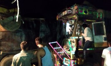 BIG NEWS : नीमच का फोरलेन बायपास,जहा दो ट्रको की ऐसी भिड़ंत,की घंटो चला रेस्क्यू,एक की मौत तो एक गंभीर,पढ़े ये खबर