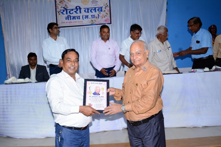 NEWS: रोटरी क्लब ने किया नवीन सत्र का आगाज, गौसेवा के साथ ही किया वृक्षारोपण, डॉक्टर्स डे के साथ ही इन समाज सेवियों का मनाया जन्मदिन, पढ़े खबर
