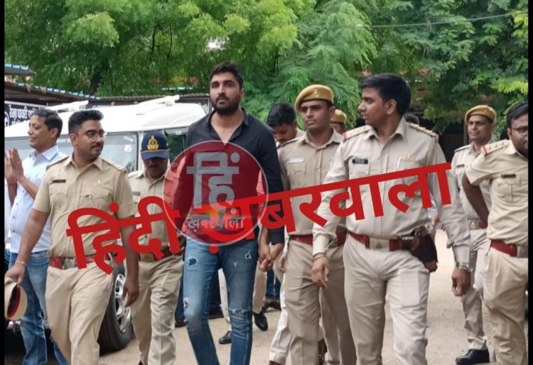 BIG BREAKING: पुलिसकर्मी पंकज कुमावत की हो गई गिरफ्तारी, अब न्यायालय में पेश, CBN ले सकती है PR, तस्कर बाबू सिंधी से संबंध, होंगे ओर भी कई खुलासे, पढ़े ये खास खबर