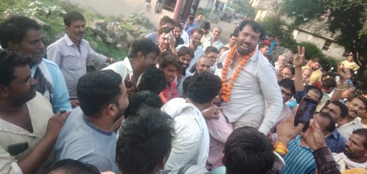 ELECTION BREAKING: त्रिस्तरीय पंचायत चुनाव, ग्राम पंचायत सांडिया से मंजू-दिनेश पुरोहित की ऐतिहासिल जीत, तो किसने कहां से मारी बाजी, पढ़े खबर