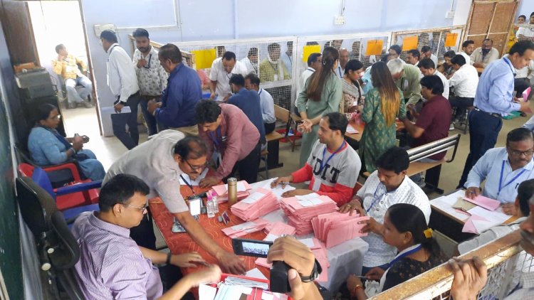 RESULT BREAKING: नीमच नगर पालिका चुनाव, मतों की गणना, वार्ड- 12, 13, 14 का बड़ा अपडेट, किस पार्टी के प्रत्याशी आगे, पहले चरण के रुझान आये सामने, पढ़े खबर