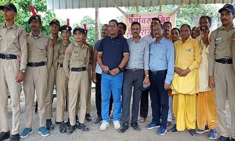 NEWS: पर्यावरण मित्र संस्था का संकल्प, ग्रीन मनासा बनाने के लिए छेड़ा अभियान, किया निःशुल्क पौधों का वितरण, पढ़े मनीष जोलान्या की खबर