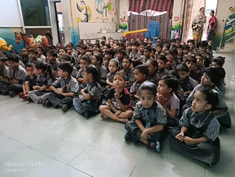 NEWS: मनासा के इस स्कूल में मनाई चंद्रशेखर आजाद व बालगंगाधर तिलक की जन्म जयंती, डायरेक्टर ने बताया इतिहास, पढ़े मनीष जोलान्या की खबर