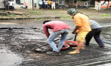 OMG ! बाइक से गिरी महिला गंभीर घायल, उपचार के दौरान मौत, अब ब्रैकर को लेकर फूटा लोगों का आक्रोश, तो हरकत में आया MPRDC, लिया ये बड़ा एक्शन, मामला- मनासा क्षेत्र का, पढ़े खबर