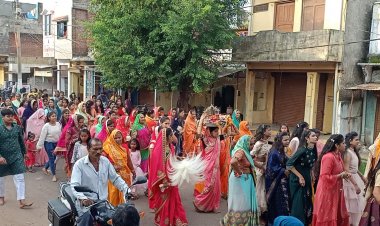 NEWS : चीताखेडा में महावीर जन्मोत्सव की धूम,जैन समाजजनो में भरी उत्साह,निकला जुलुस,पढ़े ये खबर