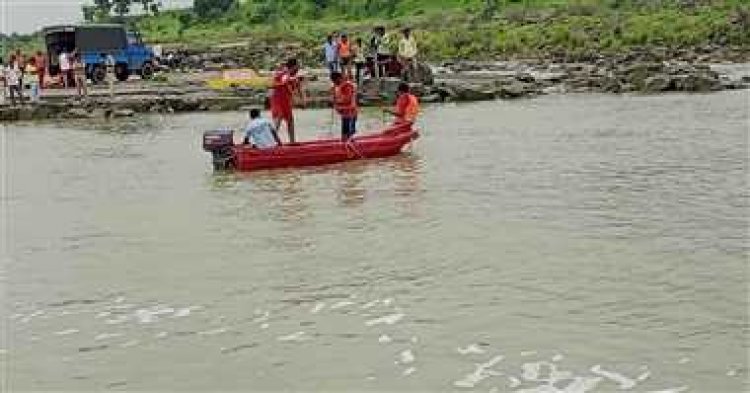 BIG BREAKING: चुनाव में हुई जीत, तो मन्नत उतारने पहुंचे जोगणिया माता, नदी में डूबा नवनिर्वाचित पंच का पति, नहीं मिला छगनलाल, रेस्क्यू लगातार जारी, मामला- रतलाम जिले का, पढ़े खबर
