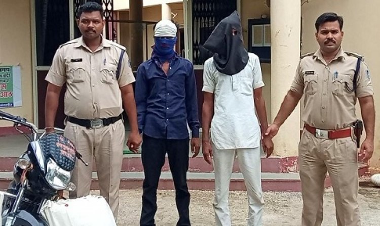BIG NEWS: बाइक पर लादा मादक पदार्थ, और निकल पड़े डिलेवरी देने, बीच रास्ते में भानपुरा पुलिस ने घेरा, मौके से गोपाल और विष्णु गिरफ्तार, क्या है शैतान कछावा की भूमिका...! पढ़े ये खबर