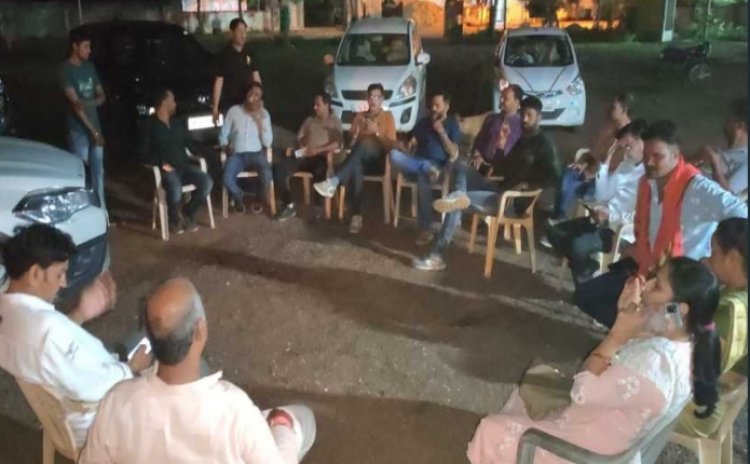 ELECTION NEWS : नीमच नगर पालिका अध्यक्ष चुनाव,देर रात भी खाली हाथ, भाजपा ने नहीं खोले अपने पत्ते,फंसा पेंच,तो मामला पहुंचा भोपाल! दो नामों पर रस्साकसी,एक पर मोहर लगना तय,पढ़े ये खास रिपोर्ट
