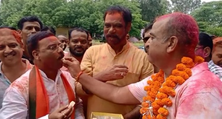 BIG NEWS: मनासा नगर परिषद चुनाव, सीमा-अजय तिवारी अध्यक्ष घोषित, तो ये बने उपाध्यक्ष, भाजपा में जश्न का माहौल, नगर में निकाला विजय जुलुस, पढ़े खबर