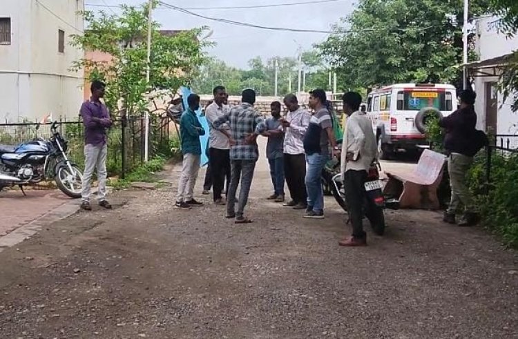 BIG NEWS : नयागांव निम्बाहेड़ा रोड,ओर तेज रफ़्तार का कहर,लील गया केसरपुरा के बालू को,अब पुलिस जुटी जाँच में,पढ़े ये खबर