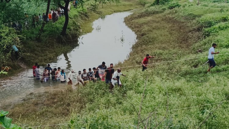 BIG NEWS : चप्पल बचाने डूबा मासूम पंकज,दो दिन तक जारी थी तलाश,आज मिला यहां इस हाल में शव,परिजनों का रो रो बुरा हाल,पढ़े मनीष जोलानिया की ये खबर