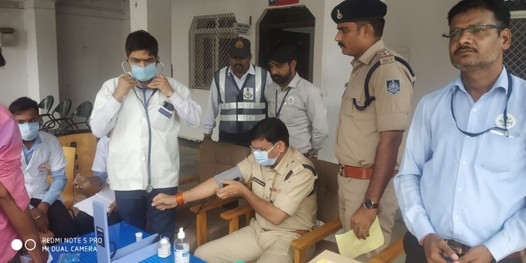 NEWS : नीमच में सड़क सुरक्षा सप्ताह का आयोजन,आज लगा स्वास्थ शिविर,हुई विभिन्न जांचे,तो सामने आया सच,अब दी गई ये सलाह,पढ़े ये खबर