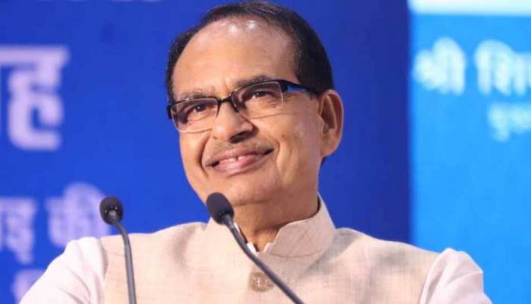 BIG NEWS :MP में रिटायरमेंट एज पर बड़ा अपडेट,विधानसभा चुनाव से पहले मिल सकती है सौगात,पढ़े क्या है खास